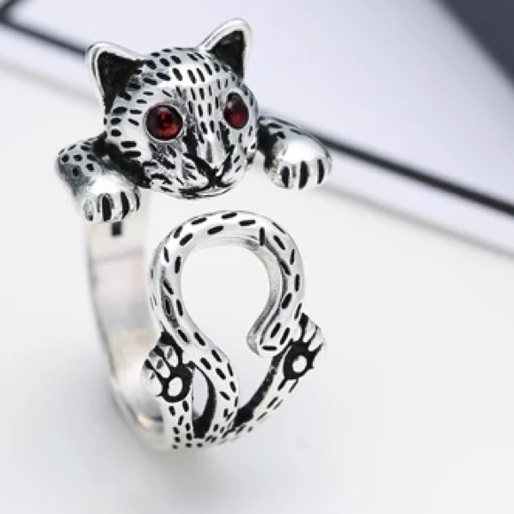 Restocked - Cat Ring & Mouse Ring - Picture 4 of 10